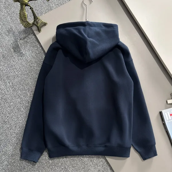 LV【LOUIS VUITTON 公式旗艦店】ルイヴィトン パーカー スウェットご好評に付き再入荷!241217 LV【LOUIS VUITTON 公式旗艦店】ルイヴィトン パーカー スウェットご好評に付き再入荷!241217