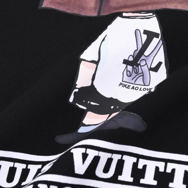 LV 【LOUIS VUITTON 公式旗艦店】ルイヴィトン 丸首の衛衣 スウェット ご好評に付き再入荷 240902 LV 【LOUIS VUITTON 公式旗艦店】ルイヴィトン 丸首の衛衣 スウェット ご好評に付き再入荷 240902