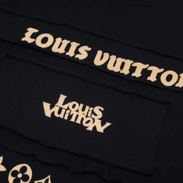 LV 【LOUIS VUITTON 公式旗艦店】ルイヴィトン 丸首の衛衣 スウェット ご好評に付き再入荷 240902 LV 【LOUIS VUITTON 公式旗艦店】ルイヴィトン 丸首の衛衣 スウェット ご好評に付き再入荷 240902