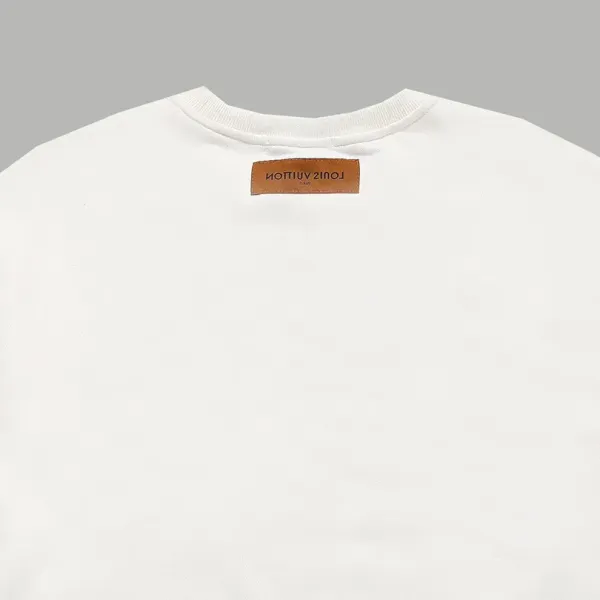 【LOUIS VUITTON 公式旗艦店】ルイヴィトン 丸首の衛衣 スウェット ご好評に付き再入荷 240811 【LOUIS VUITTON 公式旗艦店】ルイヴィトン 丸首の衛衣 スウェット ご好評に付き再入荷 240811