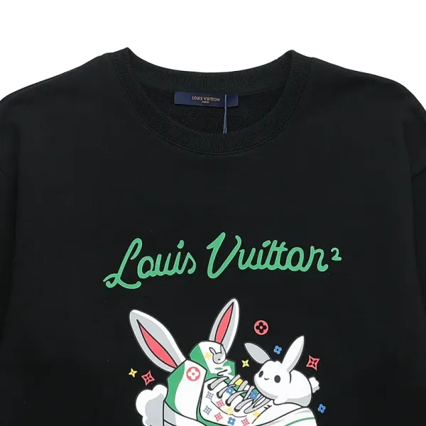 【LOUIS VUITTON 公式旗艦店】ルイヴィトン 丸首の衛衣 スウェット ご好評に付き再入荷 240808 【LOUIS VUITTON 公式旗艦店】ルイヴィトン 丸首の衛衣 スウェット ご好評に付き再入荷 240808