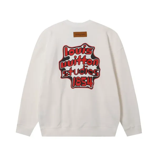 【LOUIS VUITTON 公式旗艦店】ルイヴィトン 丸首の衛衣 スウェット ご好評に付き再入荷 240808 【LOUIS VUITTON 公式旗艦店】ルイヴィトン 丸首の衛衣 スウェット ご好評に付き再入荷 240808