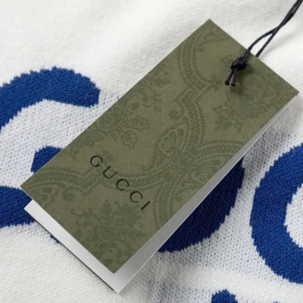 【GUCCI  公式旗艦店】グッチ  丸首の衛衣 スウェットご好評に付き再入荷！250110