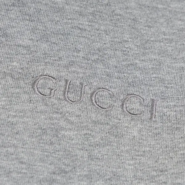 【GUCCI 公式旗艦店】グッチ パーカー スウェットご好評に付き再入荷!250110 【GUCCI 公式旗艦店】グッチ パーカー スウェットご好評に付き再入荷!250110