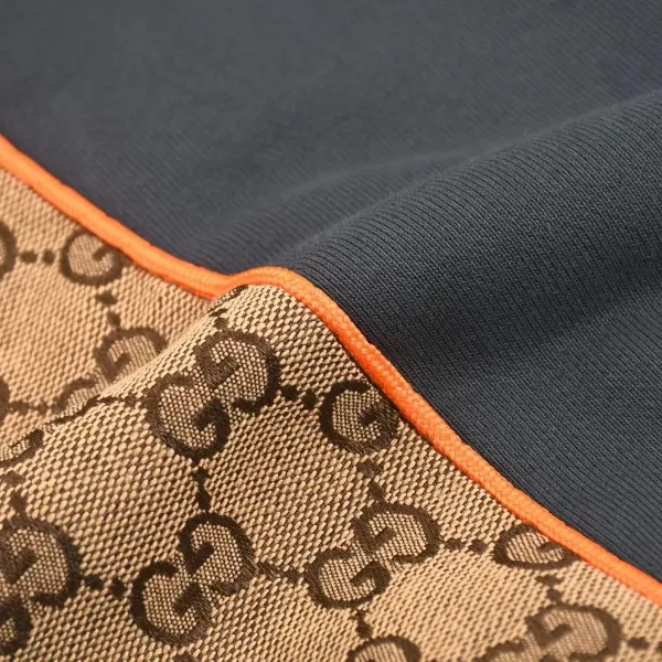 【GUCCI 公式旗艦店】グッチ パーカー スウェットご好評に付き再入荷 241113 【GUCCI 公式旗艦店】グッチ パーカー スウェットご好評に付き再入荷 241113