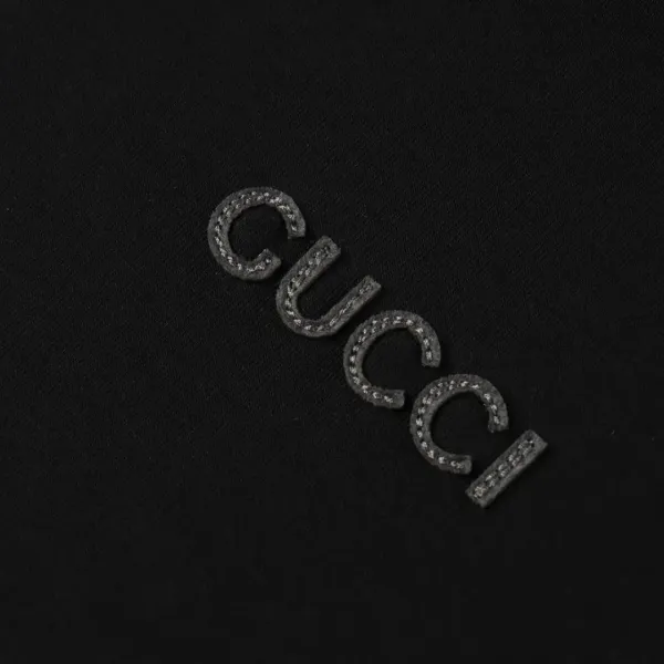 【GUCCI 公式旗艦店】グッチ パーカー スウェットご好評に付き再入荷 241113 【GUCCI 公式旗艦店】グッチ パーカー スウェットご好評に付き再入荷 241113