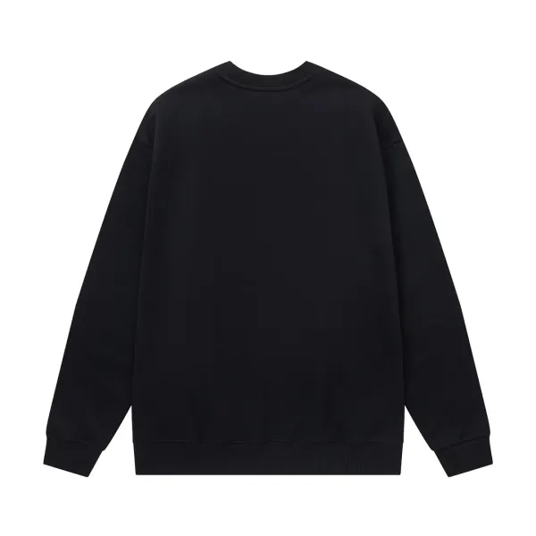 【GUCCI 公式旗艦店】グッチ 丸首の衛衣 スウェットご好評に付き再入荷 240902 【GUCCI 公式旗艦店】グッチ 丸首の衛衣 スウェットご好評に付き再入荷 240902