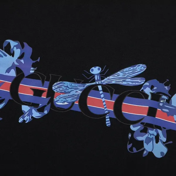 【GUCCI 公式旗艦店】グッチ 丸首の衛衣 スウェットご好評に付き再入荷 240902 【GUCCI 公式旗艦店】グッチ 丸首の衛衣 スウェットご好評に付き再入荷 240902