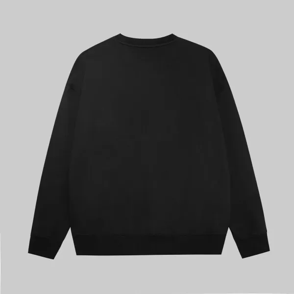 【GUCCI  公式旗艦店】グッチ  丸首の衛衣 スウェットご好評に付き再入荷 240816