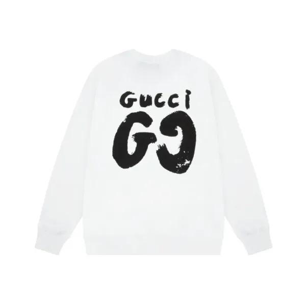 【GUCCI  公式旗艦店】グッチ 丸首の衛衣 スウェットご好評に付き再入荷 240811
