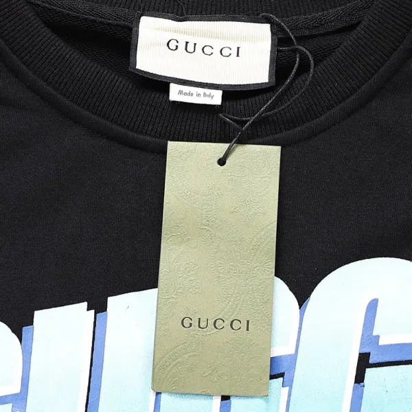 【GUCCI 公式旗艦店】グッチ 丸首の衛衣 スウェットご好評に付き再入荷 240811 【GUCCI 公式旗艦店】グッチ 丸首の衛衣 スウェットご好評に付き再入荷 240811