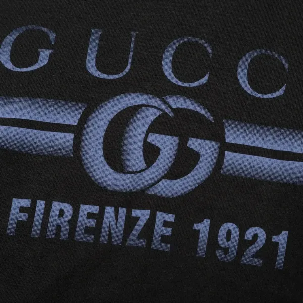 【GUCCI 公式旗艦店】グッチ パーカー スウェットご好評に付き再入荷 240805 【GUCCI 公式旗艦店】グッチ パーカー スウェットご好評に付き再入荷 240805