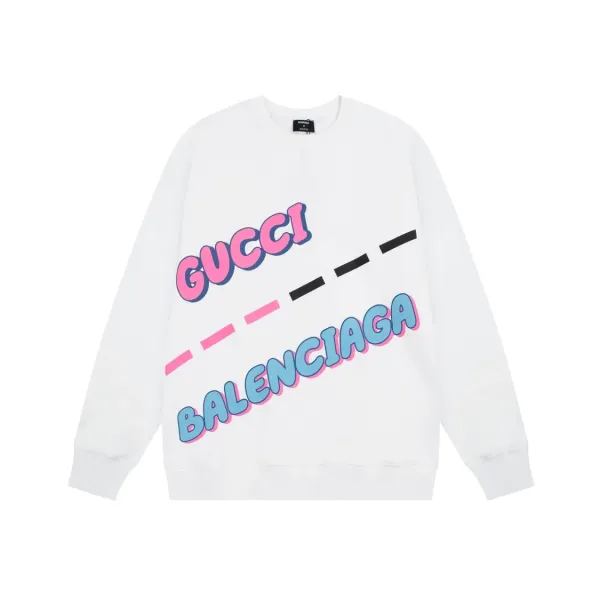 【GUCCI 公式旗艦店】グッチ 丸首の衛衣 スウェットご好評に付き再入荷! 【GUCCI 公式旗艦店】グッチ 丸首の衛衣 スウェットご好評に付き再入荷!