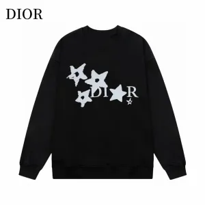 【DIOR 公式旗艦店】ディオール 丸首の衛衣 スウェットご好評に付き再入荷 241025 【DIOR 公式旗艦店】ディオール 丸首の衛衣 スウェットご好評に付き再入荷 241025
