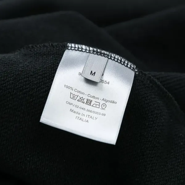 【DIOR 公式旗艦店】ディオール 丸首の衛衣 スウェットご好評に付き再入荷 240829 【DIOR 公式旗艦店】ディオール 丸首の衛衣 スウェットご好評に付き再入荷 240829