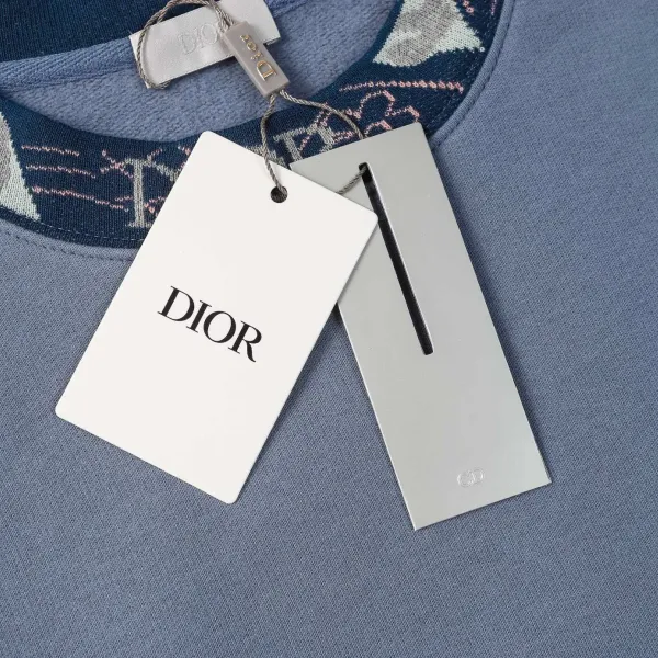 【DIOR 公式旗艦店】ディオール 丸首の衛衣 ご好評に付き再入荷 240809 【DIOR 公式旗艦店】ディオール 丸首の衛衣 ご好評に付き再入荷 240809