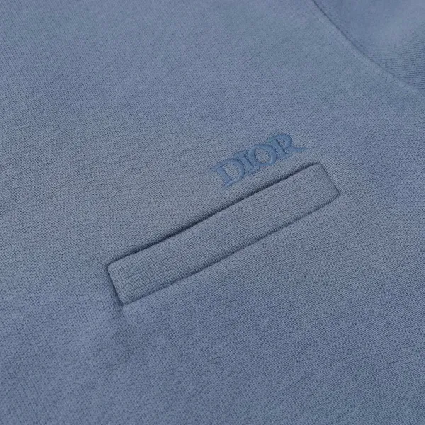 【DIOR 公式旗艦店】ディオール 丸首の衛衣 ご好評に付き再入荷 240809 【DIOR 公式旗艦店】ディオール 丸首の衛衣 ご好評に付き再入荷 240809