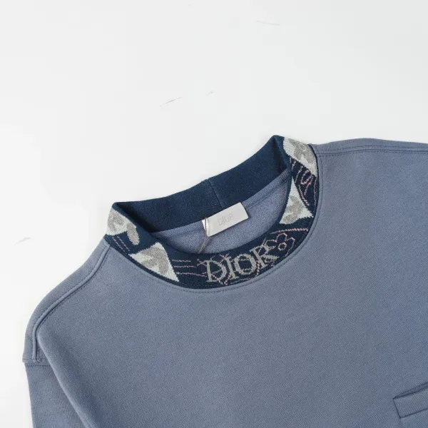 【DIOR 公式旗艦店】ディオール 丸首の衛衣 ご好評に付き再入荷 240809 【DIOR 公式旗艦店】ディオール 丸首の衛衣 ご好評に付き再入荷 240809