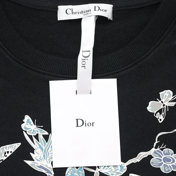 【DIOR 公式旗艦店】ディオール 丸首の衛衣 ご好評に付き再入荷 240809 【DIOR 公式旗艦店】ディオール 丸首の衛衣 ご好評に付き再入荷 240809