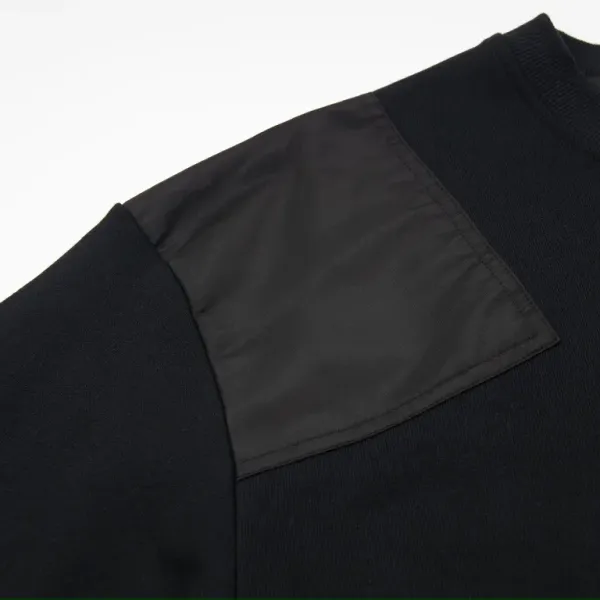 【PRADA 公式旗艦店】プラダ 丸首の衛衣 スウェットご好評に付き再入荷 241113 【PRADA 公式旗艦店】プラダ 丸首の衛衣 スウェットご好評に付き再入荷 241113
