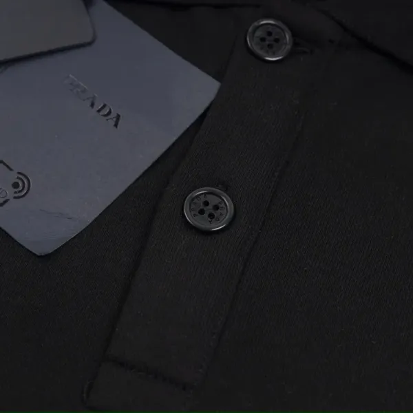 【PRADA 公式旗艦店】プラダ 開襟衛衣 スウェットご好評に付き再入荷 241113 【PRADA 公式旗艦店】プラダ 開襟衛衣 スウェットご好評に付き再入荷 241113