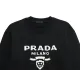 【PRADA 公式旗艦店】プラダ 丸首の衛衣 スウェットご好評に付き再入荷 240925 【PRADA 公式旗艦店】プラダ 丸首の衛衣 スウェットご好評に付き再入荷 240925
