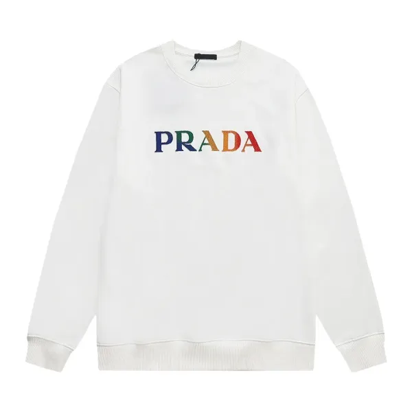 【PRADA 公式旗艦店】プラダ 丸首の衛衣 スウェットご好評に付き再入荷 240925 【PRADA 公式旗艦店】プラダ 丸首の衛衣 スウェットご好評に付き再入荷 240925