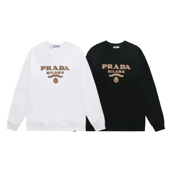 【PRADA 公式旗艦店】プラダ  丸首の衛衣 スウェットご好評に付き再入荷 240809