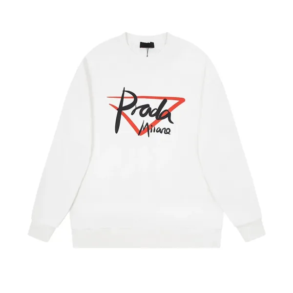 【PRADA 公式旗艦店】プラダ 丸首の衛衣 スウェットご好評に付き再入荷! 【PRADA 公式旗艦店】プラダ 丸首の衛衣 スウェットご好評に付き再入荷!