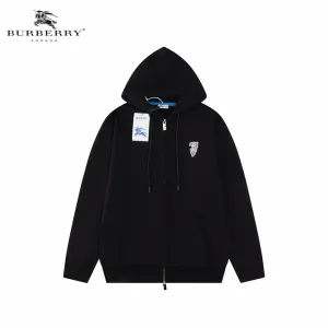 【BURBERRY 公式旗艦店】バーバリー パーカースウェットご好評に付き再入荷!241127 【BURBERRY 公式旗艦店】バーバリー パーカースウェットご好評に付き再入荷!241127