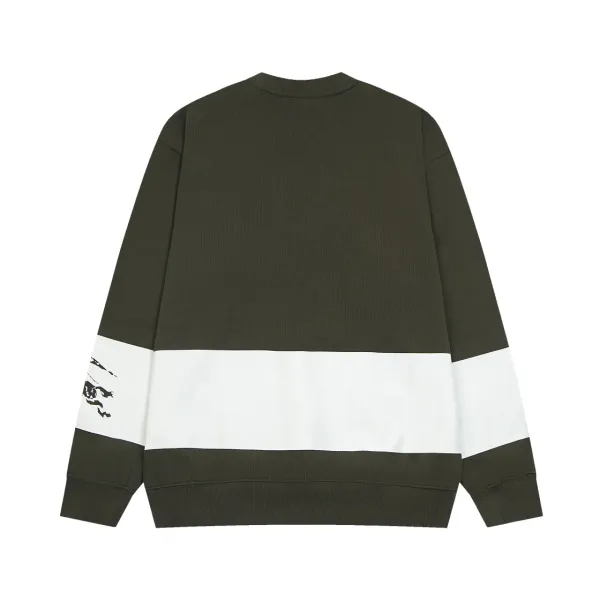 【BURBERRY 公式旗艦店】バーバリー 丸首の衛衣 スウェットご好評に付き再入荷 241025 【BURBERRY 公式旗艦店】バーバリー 丸首の衛衣 スウェットご好評に付き再入荷 241025