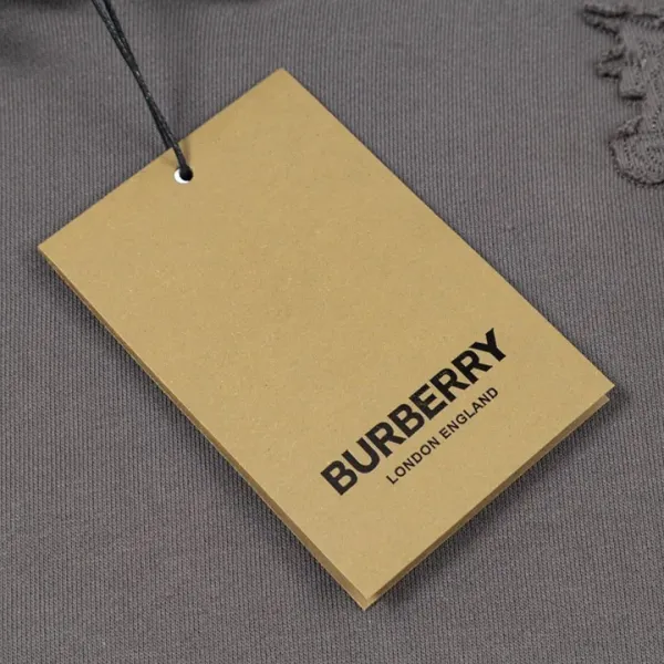 【BURBERRY 公式旗艦店】バーバリー パーカー スウェットご好評に付き再入荷 240830 【BURBERRY 公式旗艦店】バーバリー パーカー スウェットご好評に付き再入荷 240830