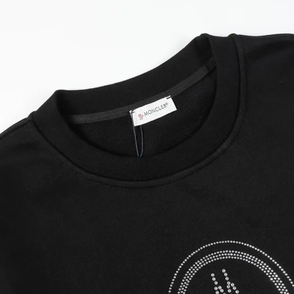 【MONCLER 公式旗艦店】モンクレール  丸首の衛衣 スウェットご好評に付き再入荷 240902