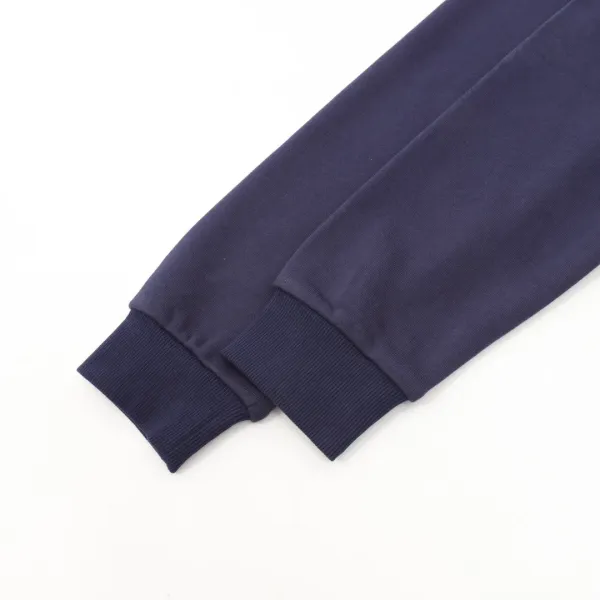 【CELINE 公式旗艦店】セリーヌ 丸首の衛衣 スウェット ご好評に付き再入荷!241121 【CELINE 公式旗艦店】セリーヌ 丸首の衛衣 スウェット ご好評に付き再入荷!241121