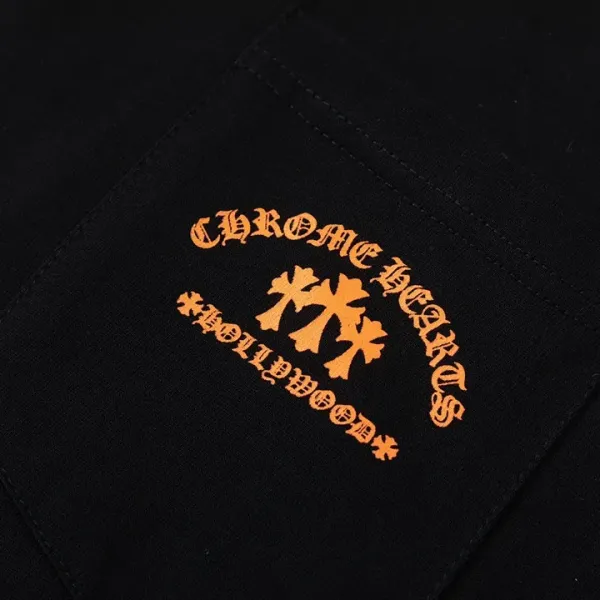 【CHROME HEARTS 公式旗艦店】クロムハーツ 丸首の衛衣 スウェットご好評に付き再入荷!241217 【CHROME HEARTS 公式旗艦店】クロムハーツ 丸首の衛衣 スウェットご好評に付き再入荷!241217