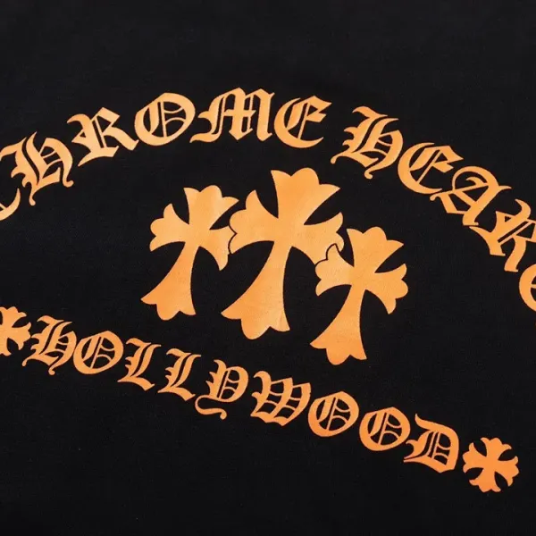 【CHROME HEARTS 公式旗艦店】クロムハーツ 丸首の衛衣 スウェットご好評に付き再入荷!241217 【CHROME HEARTS 公式旗艦店】クロムハーツ 丸首の衛衣 スウェットご好評に付き再入荷!241217