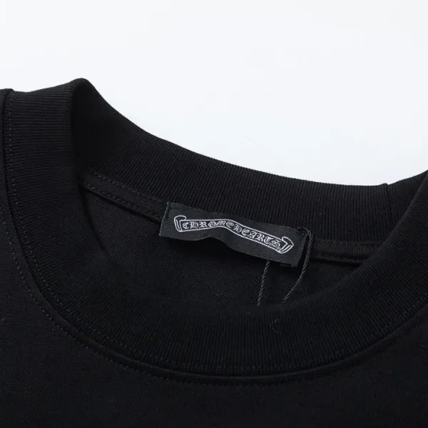 【CHROME HEARTS 公式旗艦店】クロムハーツ 丸首の衛衣 スウェットご好評に付き再入荷!241217 【CHROME HEARTS 公式旗艦店】クロムハーツ 丸首の衛衣 スウェットご好評に付き再入荷!241217
