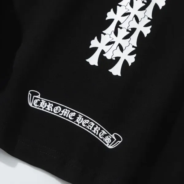【CHROME HEARTS 公式旗艦店】クロムハーツ 丸首の衛衣 スウェットご好評に付き再入荷!241217 【CHROME HEARTS 公式旗艦店】クロムハーツ 丸首の衛衣 スウェットご好評に付き再入荷!241217
