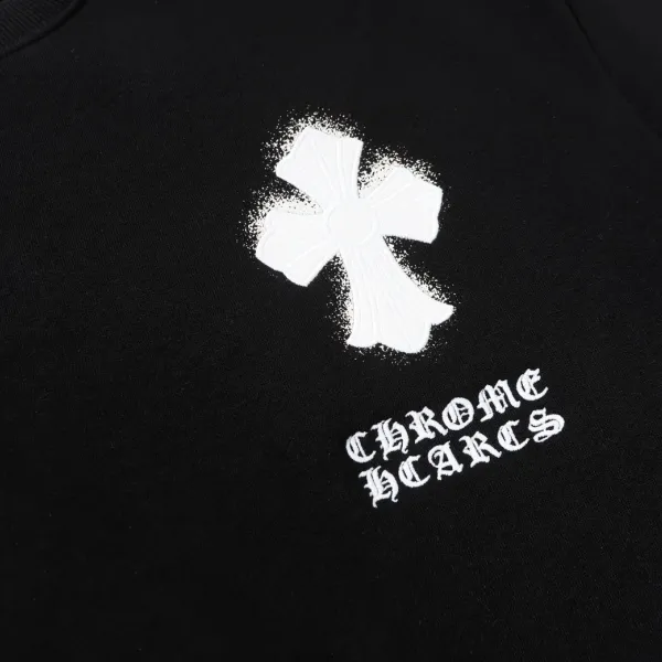 【CHROME HEARTS 公式旗艦店】クロムハーツ 丸首の衛衣 スウェット ご好評に付き再入荷 241114 【CHROME HEARTS 公式旗艦店】クロムハーツ 丸首の衛衣 スウェット ご好評に付き再入荷 241114