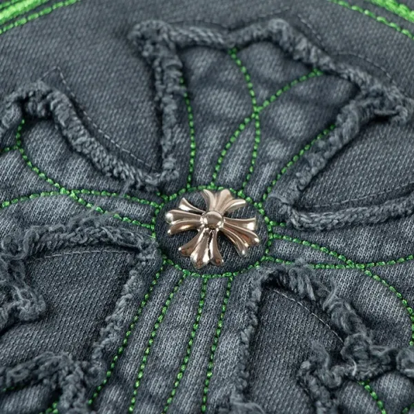【CHROME HEARTS 公式旗艦店】クロムハーツ 丸首の衛衣 スウェットご好評に付き再入荷 240809 【CHROME HEARTS 公式旗艦店】クロムハーツ 丸首の衛衣 スウェットご好評に付き再入荷 240809