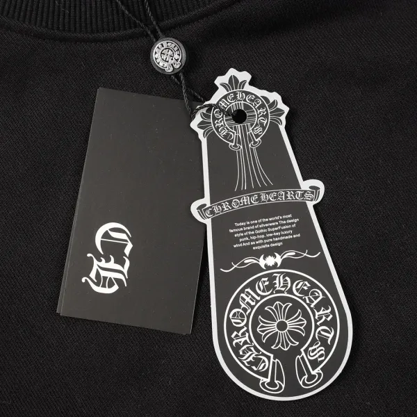【CHROME HEARTS 公式旗艦店】クロムハーツ 丸首の衛衣 スウェットご好評に付き再入荷 240809 【CHROME HEARTS 公式旗艦店】クロムハーツ 丸首の衛衣 スウェットご好評に付き再入荷 240809