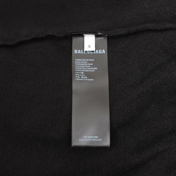 【BALENCIAGA 公式旗艦店】バレンシアガ 丸首の衛衣 スウェット ご好評に付き再入荷!241127 【BALENCIAGA 公式旗艦店】バレンシアガ 丸首の衛衣 スウェット ご好評に付き再入荷!241127