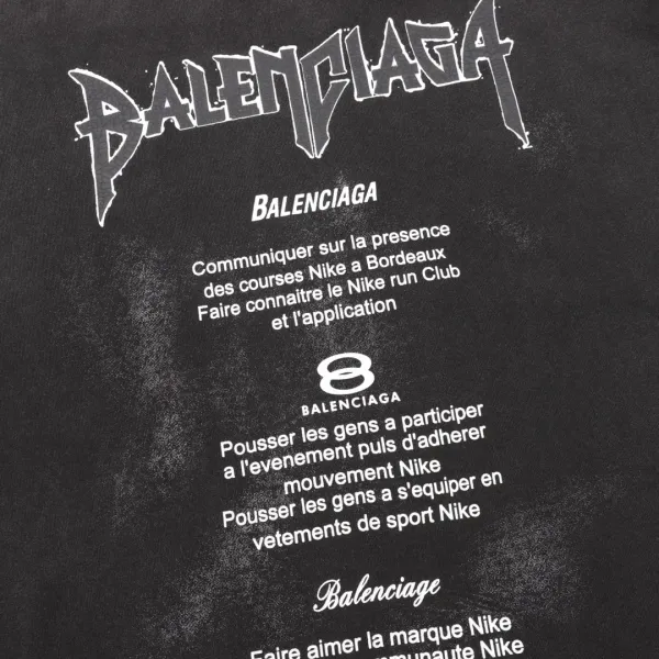 【BALENCIAGA 公式旗艦店】バレンシアガ 丸首の衛衣 スウェット ご好評に付き再入荷！241127