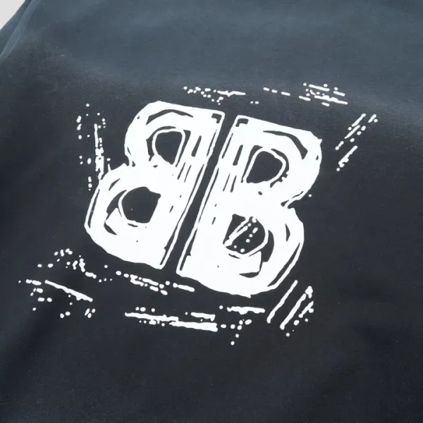 【BALENCIAGA 公式旗艦店】バレンシアガ 丸首の衛衣 スウェット ご好評に付き再入荷！241120