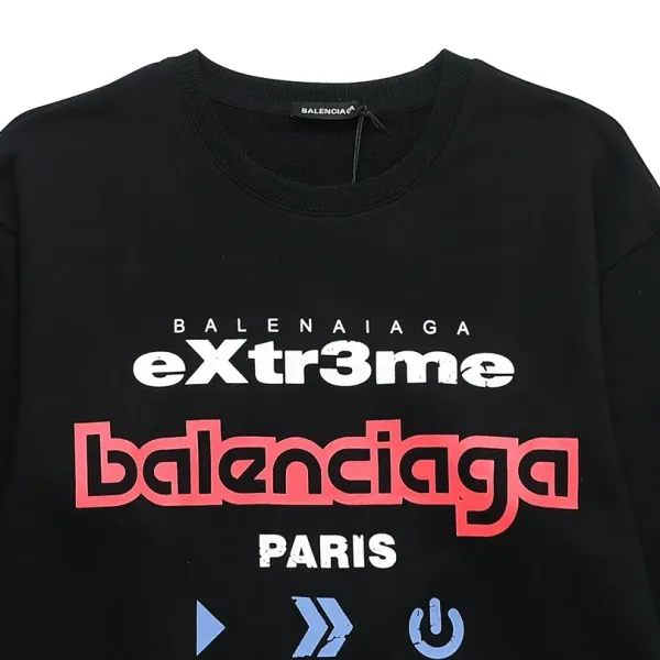 【BALENCIAGA 公式旗艦店】バレンシアガ 丸首の衛衣 スウェット ご好評に付き再入荷 240809 【BALENCIAGA 公式旗艦店】バレンシアガ 丸首の衛衣 スウェット ご好評に付き再入荷 240809