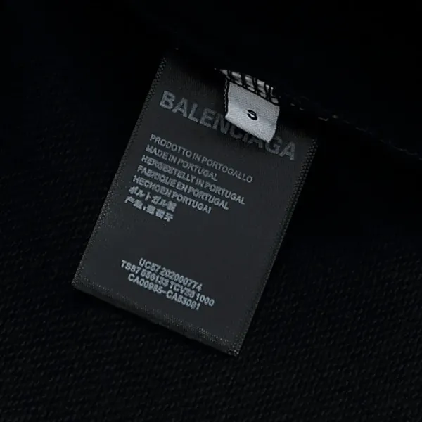【BALENCIAGA 公式旗艦店】バレンシアガ 丸首の衛衣 スウェット ご好評に付き再入荷 240809 【BALENCIAGA 公式旗艦店】バレンシアガ 丸首の衛衣 スウェット ご好評に付き再入荷 240809