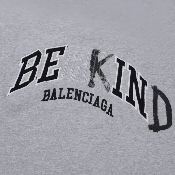【BALENCIAGA 公式旗艦店】バレンシアガ パーカー スウェット ご好評に付き再入荷! 240716 【BALENCIAGA 公式旗艦店】バレンシアガ パーカー スウェット ご好評に付き再入荷! 240716