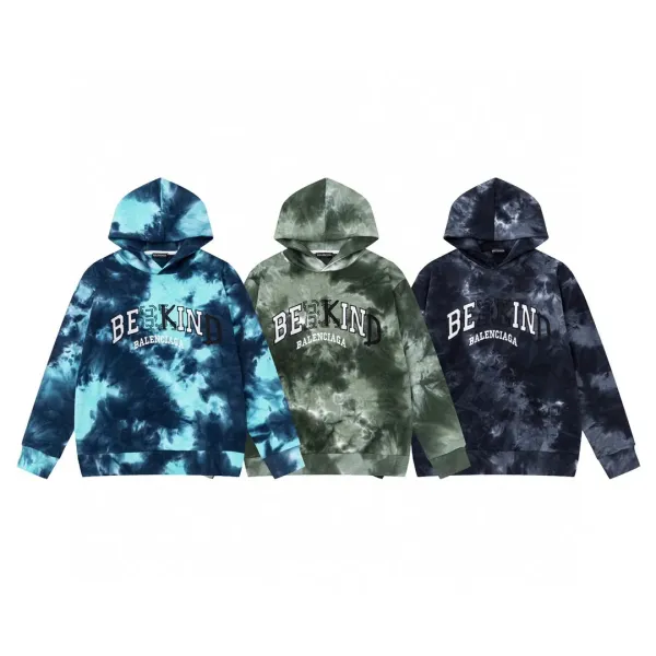 【BALENCIAGA 公式旗艦店】バレンシアガ パーカー スウェット ご好評に付き再入荷! 【BALENCIAGA 公式旗艦店】バレンシアガ パーカー スウェット ご好評に付き再入荷!