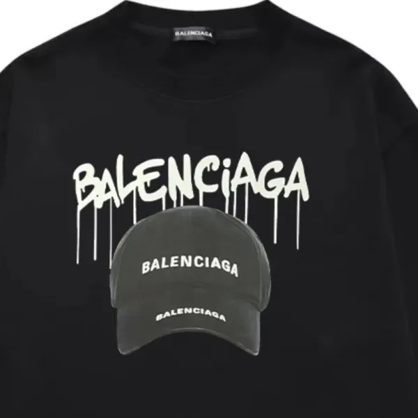 【BALENCIAGA 公式旗艦店】バレンシアガ 丸首の衛衣 スウェット ご好評に付き再入荷! 【BALENCIAGA 公式旗艦店】バレンシアガ 丸首の衛衣 スウェット ご好評に付き再入荷!