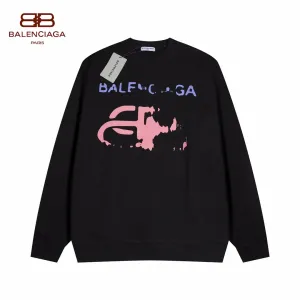 【BALENCIAGA 公式旗艦店】バレンシアガ 丸首の衛衣 スウェット ご好評に付き再入荷! 【BALENCIAGA 公式旗艦店】バレンシアガ 丸首の衛衣 スウェット ご好評に付き再入荷!